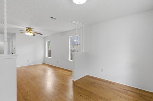 5305 Wolf RUN, Austin, TX 78749