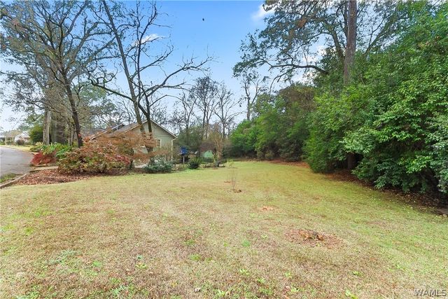 1538 Bellwood, Northport, AL 35476