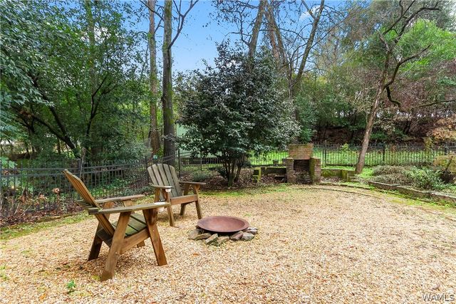 1538 Bellwood, Northport, AL 35476