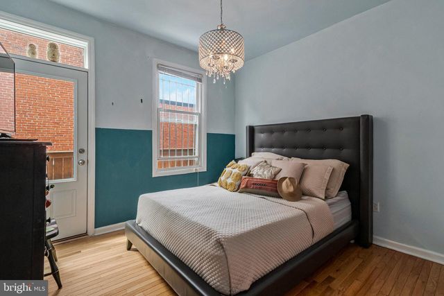 902 WESTMINSTER ST NW, Washington, DC 20001