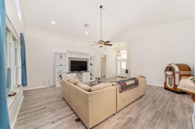 7465 SW 111TH LANE, Ocala, FL 34476