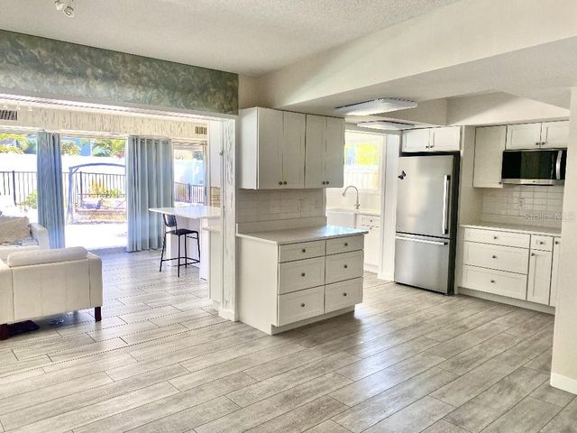 307 ORANGEWOOD LANE, Largo, FL 33770