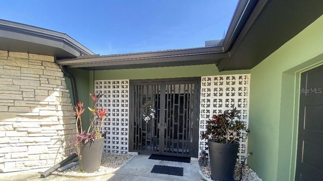 307 ORANGEWOOD LANE, Largo, FL 33770