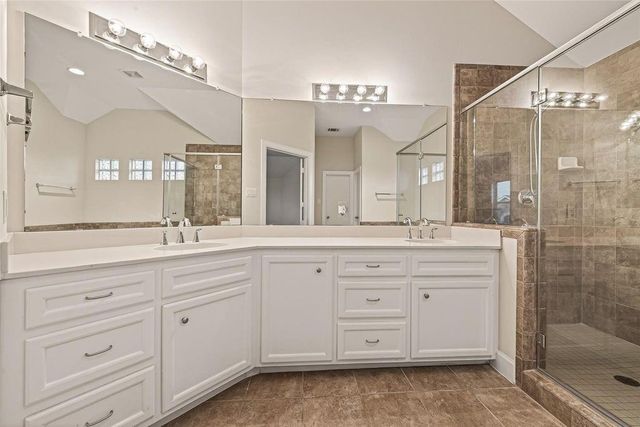 11504 Main Pine Drive, Houston, TX 77025