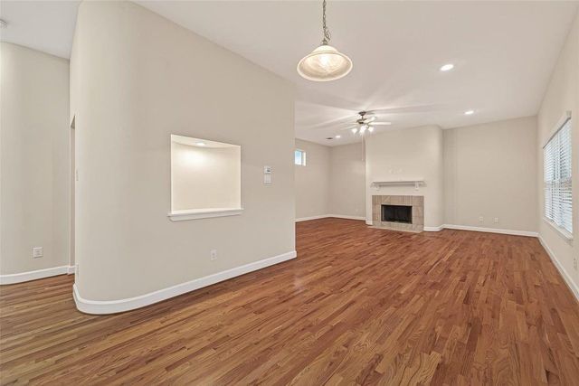 11504 Main Pine Drive, Houston, TX 77025