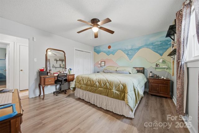 74 7th Street NW, Taylorsville, NC 28681