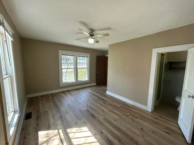 404 South Street, Stockton, MO 65785