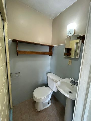 404 South Street, Stockton, MO 65785