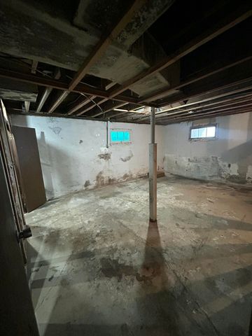 404 South Street, Stockton, MO 65785