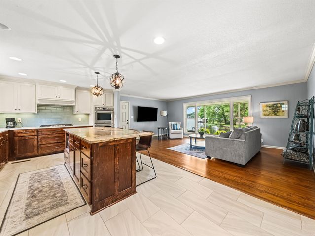 125 Lindale Circle, Hot Springs, AR 71913