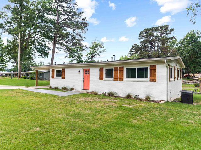 125 Lindale Circle, Hot Springs, AR 71913