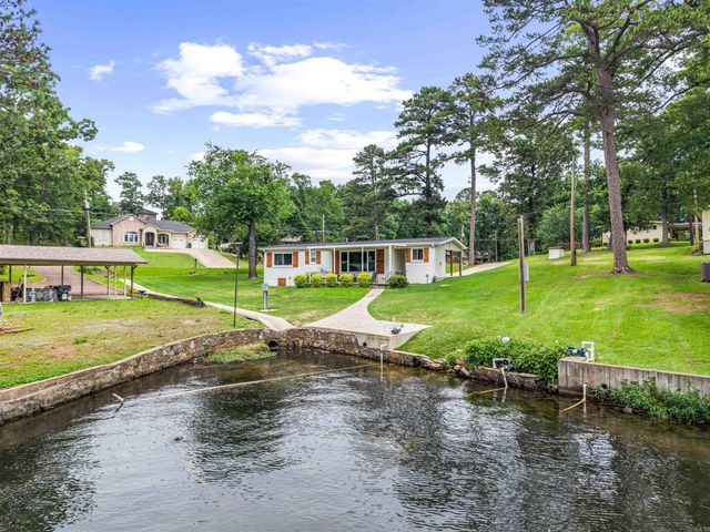 125 Lindale Circle, Hot Springs, AR 71913