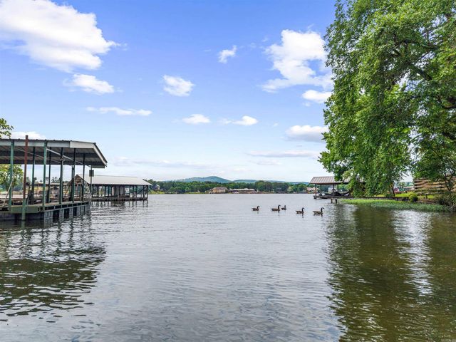 125 Lindale Circle, Hot Springs, AR 71913