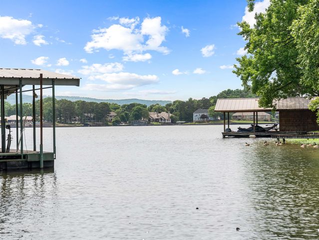125 Lindale Circle, Hot Springs, AR 71913