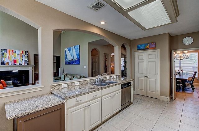 11114 Sherwood Garden Drive, Houston, TX 77043