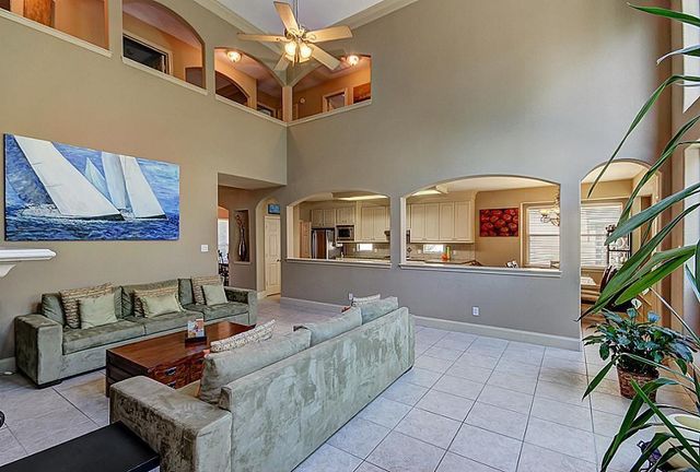 11114 Sherwood Garden Drive, Houston, TX 77043