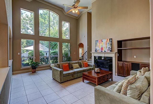 11114 Sherwood Garden Drive, Houston, TX 77043