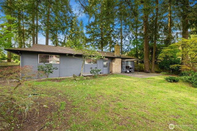 18320 Corliss Avenue N, Shoreline, WA 98133