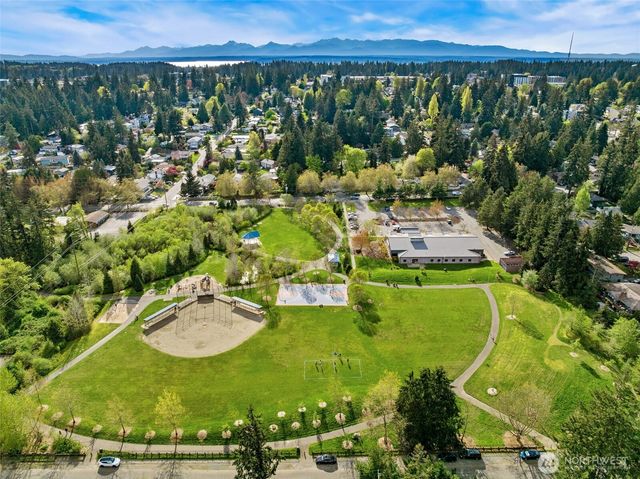 18320 Corliss Avenue N, Shoreline, WA 98133