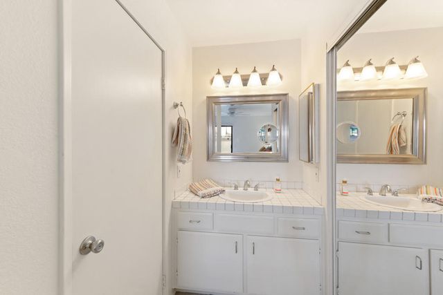 42885 Scirocco Road, Palm Desert, CA 92211