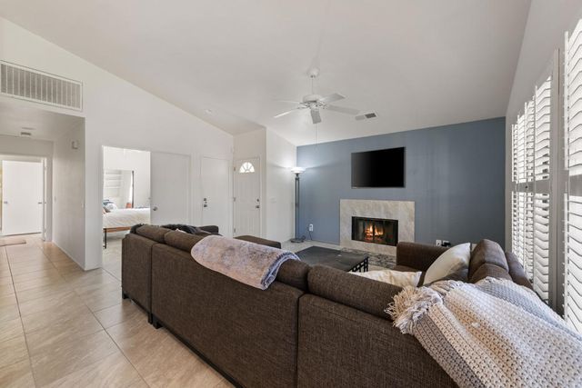 42885 Scirocco Road, Palm Desert, CA 92211