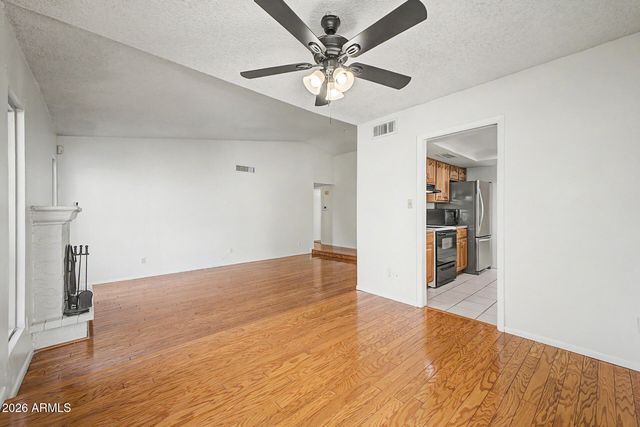 5323 W Mountain View Road, Glendale, AZ 85302