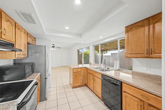 5323 W Mountain View Road, Glendale, AZ 85302