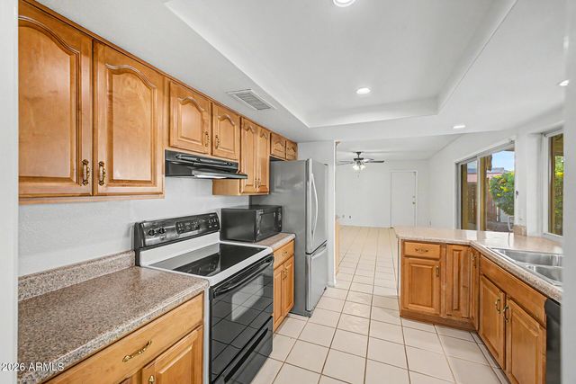 5323 W Mountain View Road, Glendale, AZ 85302