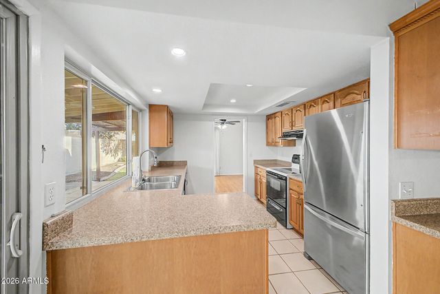 5323 W Mountain View Road, Glendale, AZ 85302