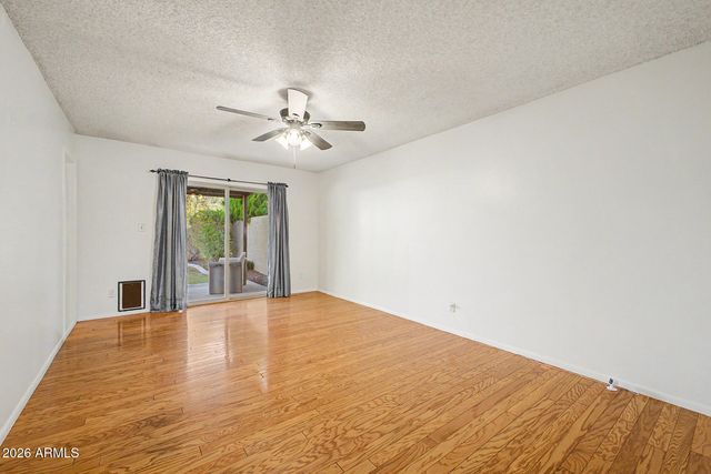 5323 W Mountain View Road, Glendale, AZ 85302