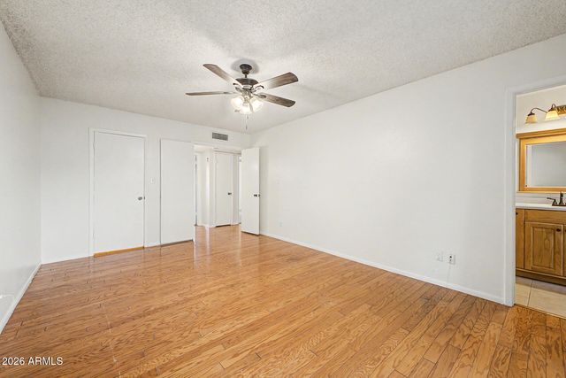 5323 W Mountain View Road, Glendale, AZ 85302