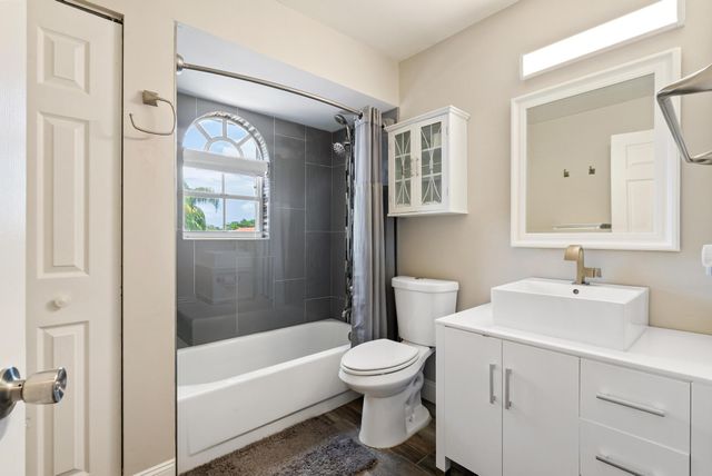 3090 BAYBERRY Way, Margate, FL 33063