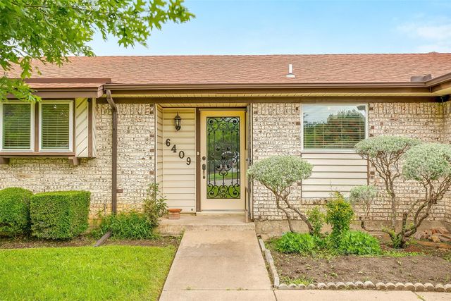 6409 N Stardust Drive, Watauga, TX 76148