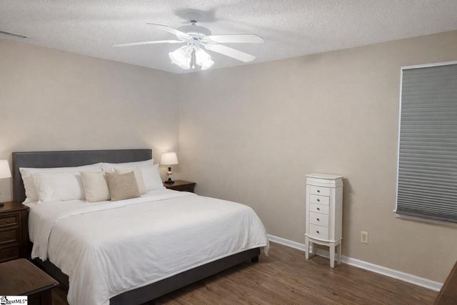 209 Deer Run Court, Spartanburg, SC 29303