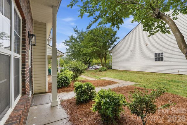 7621 Petrea Lane, Charlotte, NC 28227