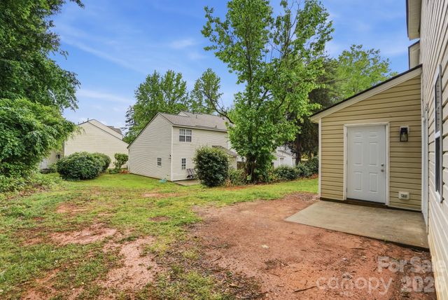 7621 Petrea Lane, Charlotte, NC 28227