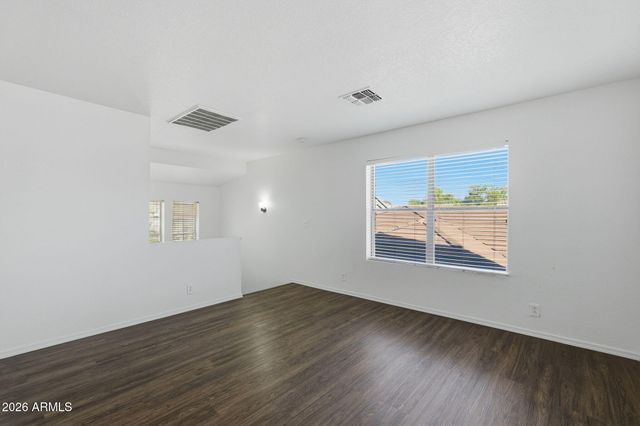 1425 N THUNDERBIRD Avenue, Gilbert, AZ 85234