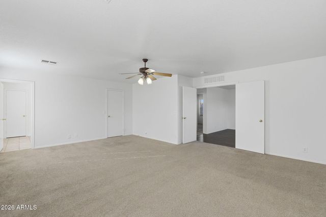 1425 N THUNDERBIRD Avenue, Gilbert, AZ 85234