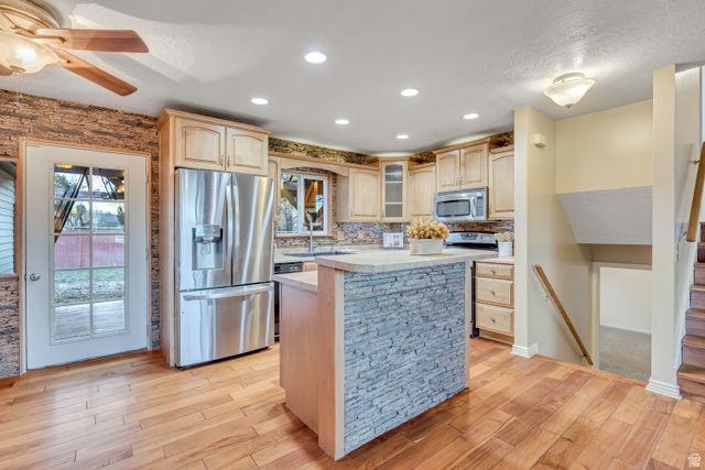 4021 W 5625 S, Roy, UT 84067