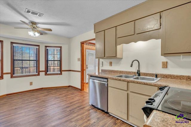 416 Moseley Road, Byron, GA 31008