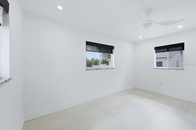 201 HONORE AVENUE, Sarasota, FL 34232