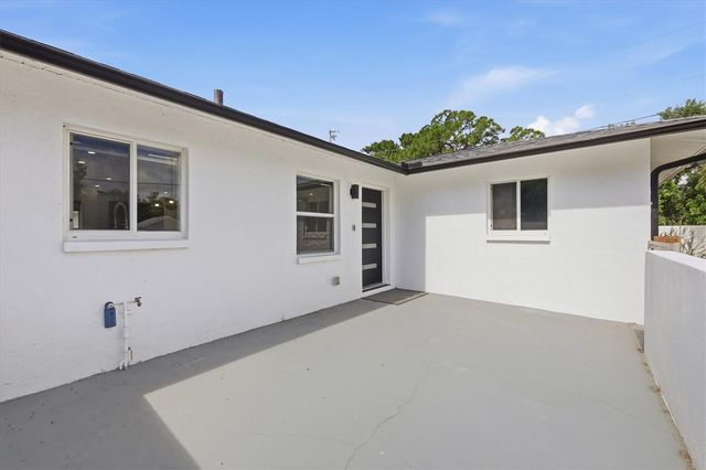 201 HONORE AVENUE, Sarasota, FL 34232