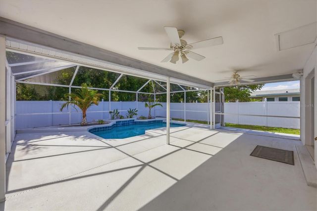 201 HONORE AVENUE, Sarasota, FL 34232