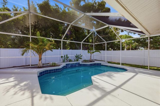 201 HONORE AVENUE, Sarasota, FL 34232