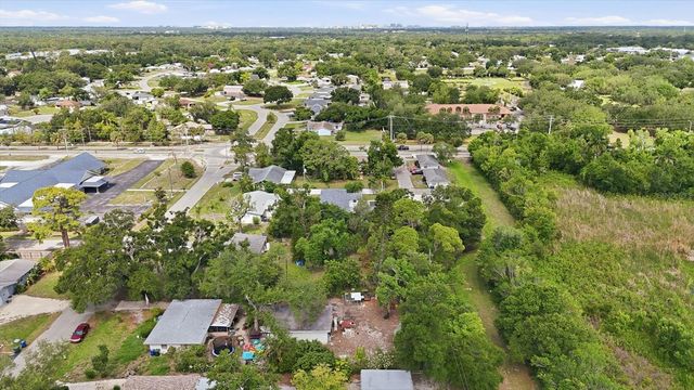 201 HONORE AVENUE, Sarasota, FL 34232