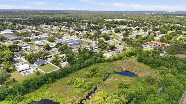 201 HONORE AVENUE, Sarasota, FL 34232