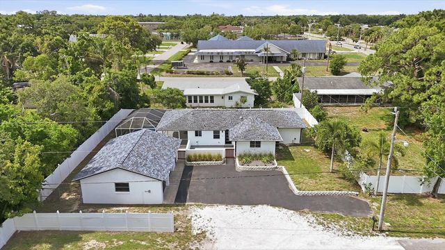 201 HONORE AVENUE, Sarasota, FL 34232