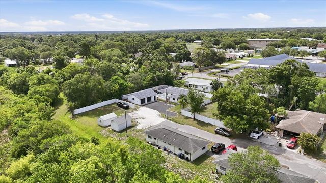 201 HONORE AVENUE, Sarasota, FL 34232