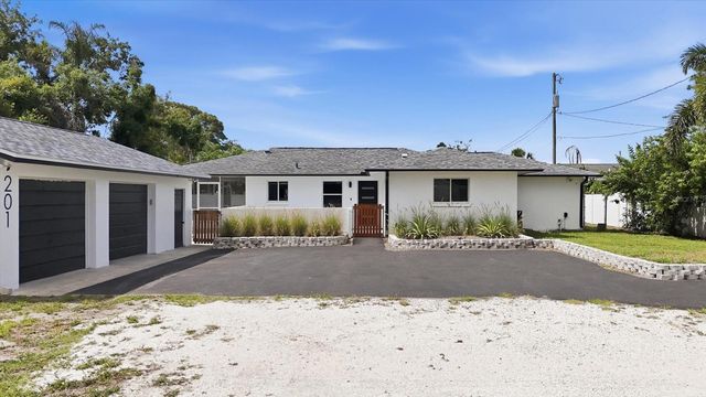 201 HONORE AVENUE, Sarasota, FL 34232