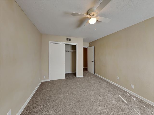 649 W Main Street, Lancaster, TX 75146